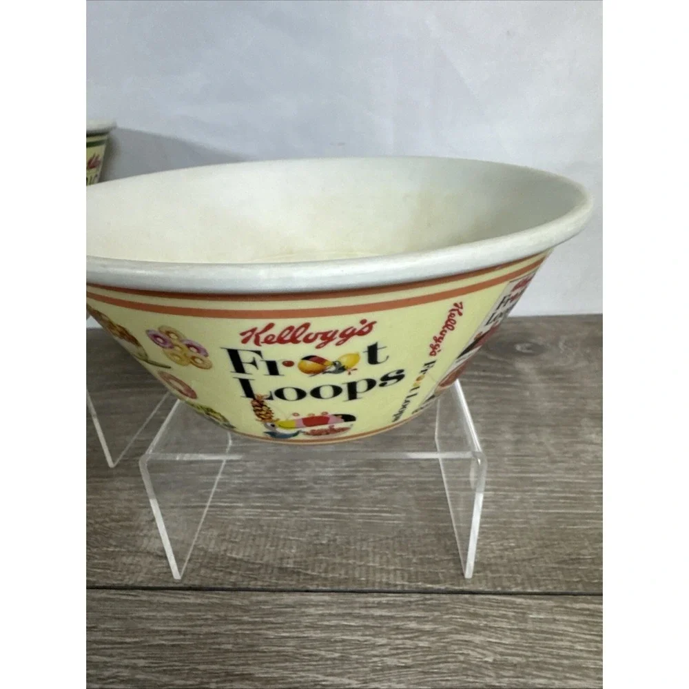 Kelloggs Cereal Bowls ~ 2011 ~ 2 Different Vintage Labels ~ Hard Plastic